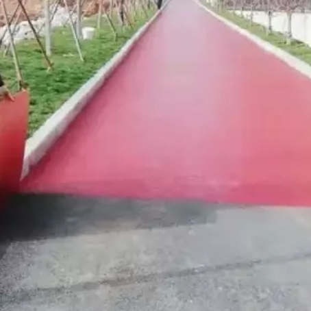 赣州​ 彩色路面喷涂翻新是一种低成本